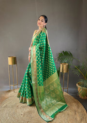 Bottle Green Soft Silk Saree With Beautiful Border And Rich Pallu